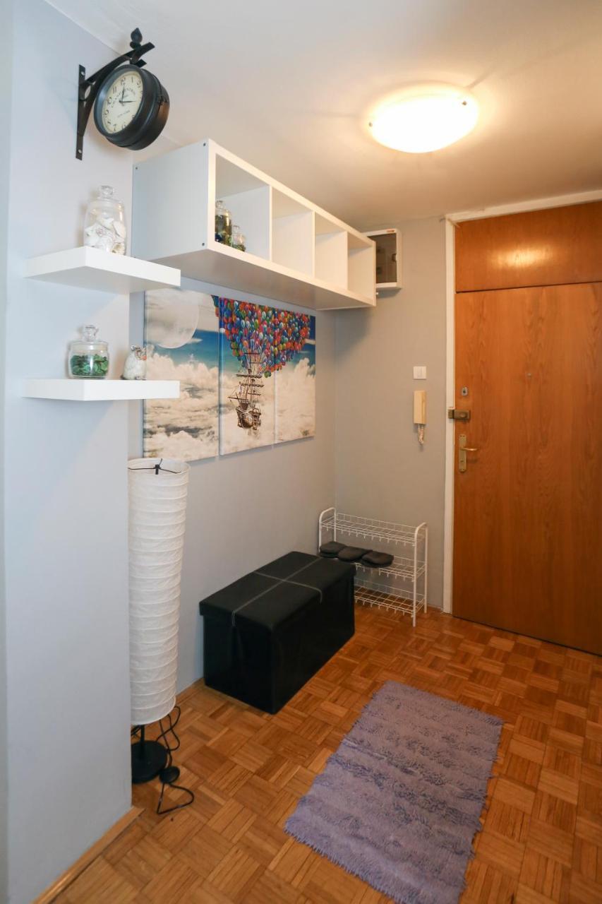 Modern Apartment With Free Parking Novi Sad Ngoại thất bức ảnh
